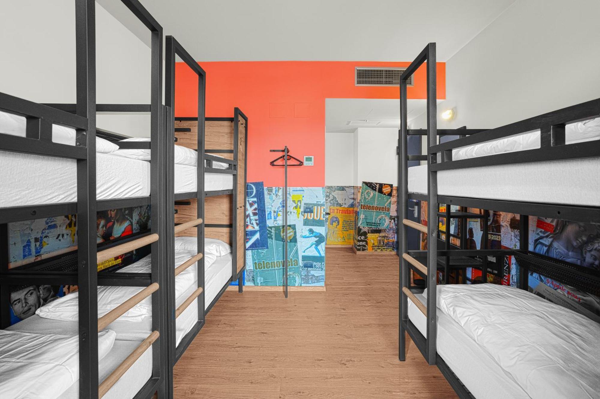 A&O Hostel Firenze Campo Di Marte Bagian luar foto